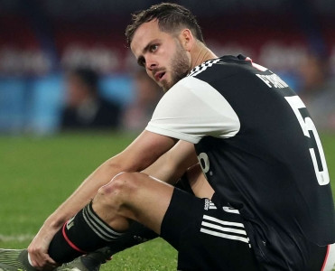 Yuventus'un futbolçusu Barselona'ya keçir