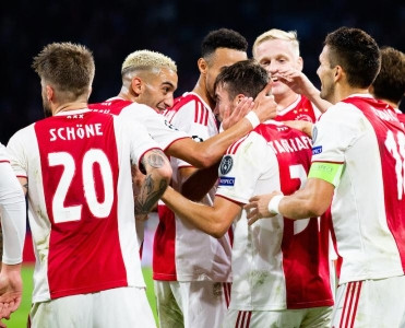 Ayaks onları satır