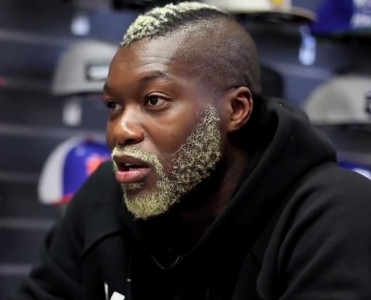 Məşhur futbolçu karyerasını bərpa edir