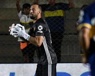 Qarabağ'ın istədiyi oyunçu komandasından ayrılır