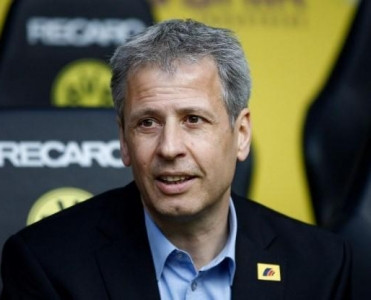 Borussiya'da ciddi itkilər