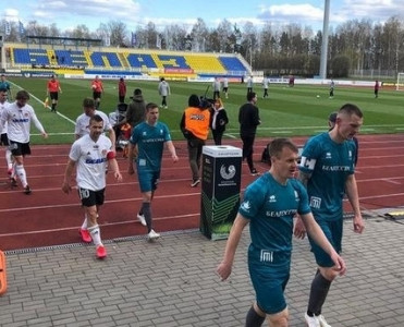 Belarusda daha 2 futbolçuda koronavirus aşkarlandı