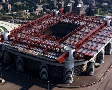 Məşhur stadionun sökülməsinə icazə verildi