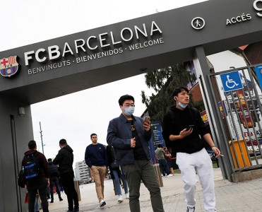 Barselona'nın futbolçuları maaşlarının azaldılmasını rədd etdi