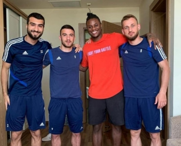 Qeye Qarabağ'la bu mesajla vidalaşdı