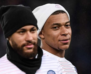 Neymar və Mbappe PSJ-də qalır