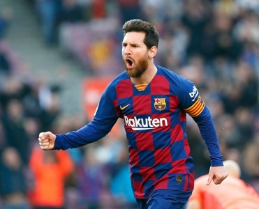 Messi Barselona ilə müqaviləsini uzadacaq