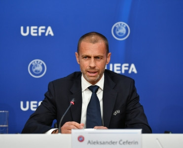 UEFA azarkeş məsələsini iyulda müzakirə edəcək