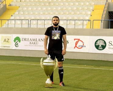 Rəşad Sadıqov karyerasını başa vurdu