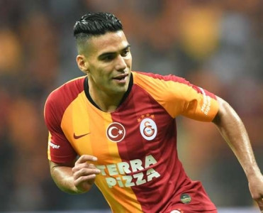 Qalatasaray'da Falkao şoku