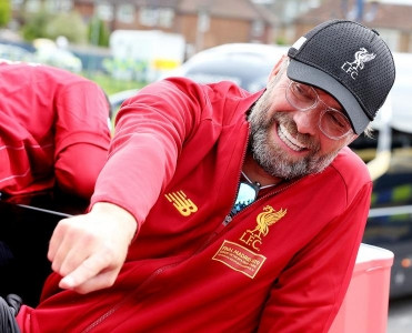 Çempionluğu onlara həsr edirik - Klopp