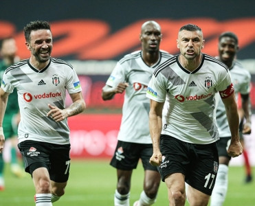 Beşiktaş'dan  qələbə