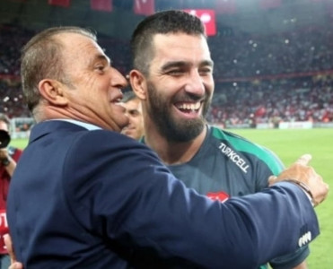 Arda Turan Qalatasaraya qayıdır