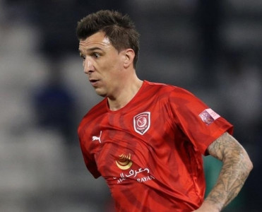 Mandzukiç Qətər klubundan ayrıldı