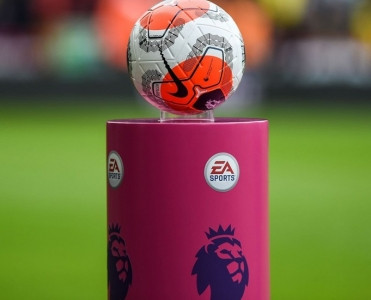 İngiltərə klubunun futbolçusu koronavirusa yoluxdu