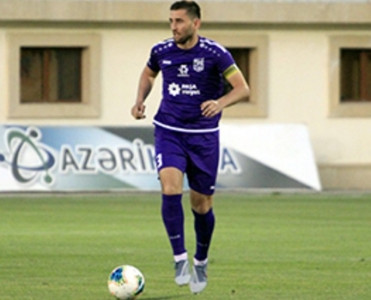 Sumqayıt kapitanı ilə müqaviləni yenilədi