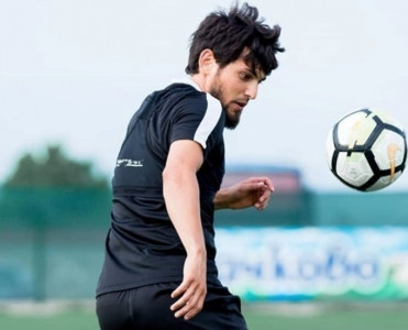 Səbail'lə vidalaşan futbolçu karyerasını başa vurdu