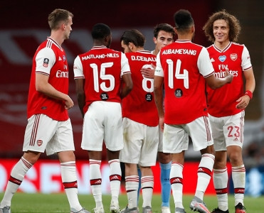 Arsenal Mançester Siti'ni finala buraxmadı