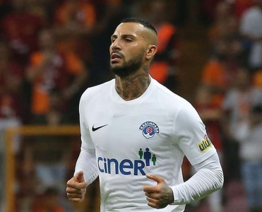 Türkiyə klubu Quaresma ilə yollarını ayırdı