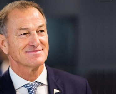 De Byazi futbolçulara müraciət etdi