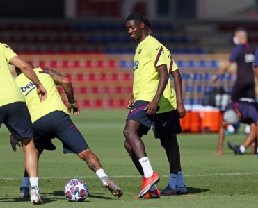 Barselona'nın hücumçusu 9 ay sonra sıraya döndü