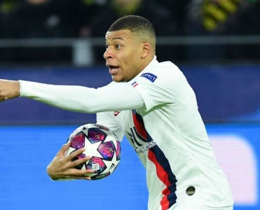 Mbappe komanda ilə məşqlərə başladı