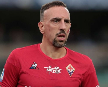 Riberi ən yaxşı futbolçu seçildi