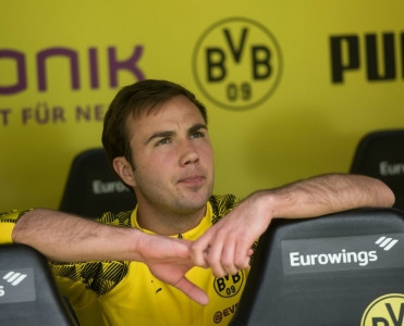 Qötze Bekhem'in klubunun təklifini rədd etdi