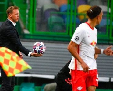 Naqelsmann Deşamın rekordunu qırdı