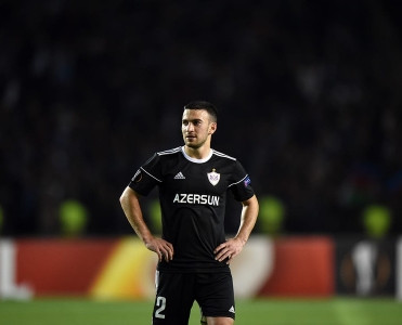 Qarabağ'a kömək edə bilməmək ağır hissdir