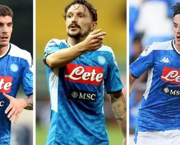 Napoli'dən üç futbolçusu ilə 5 illik müqavilə