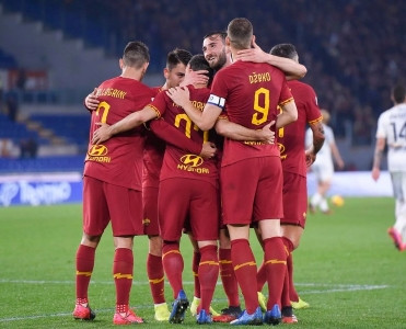 Roma'nın iki futbolçusu koronavirusa yoluxdu