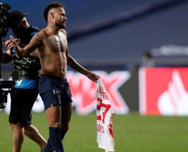 Neymar final matçını buraxa bilər - VİDEO