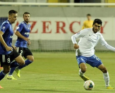 Sabah'ın futbolçusu üçün ilk