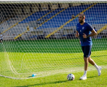 Neftçi və Şkupi'nin şansları eynidir