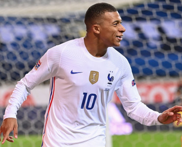 Mbappe koronavirusa yoluxdu