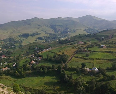 Düşmən Bərdə, Tovuz və Ağdam rayonlarının kəndlərini raket atəşinə tutur