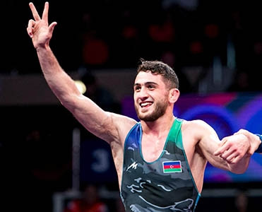 Əsgərlərimiz qələbə eşqi ilə alışıb-yanırlar - Hacı Əliyev