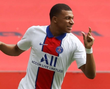 PSJ-dən Mbappe'yə yeni müqavilə təklifi