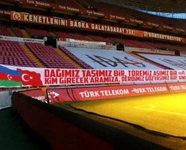 Qalatasaray'dan Azərbaycana növbəti dəstək - FOTOLAR