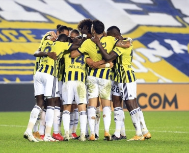 Fənərbaxça Trabzonspor'u məğlub etdi