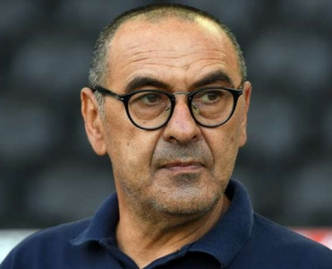 Sarri müqaviləni ləğv etməyə razılaşdı