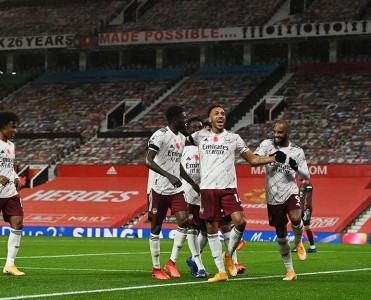 Arsenal Mançester Yunayted'i məğlub etdi