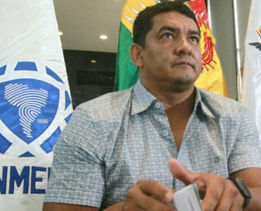 Federasiya prezidenti oyun zamanı həbs olundu