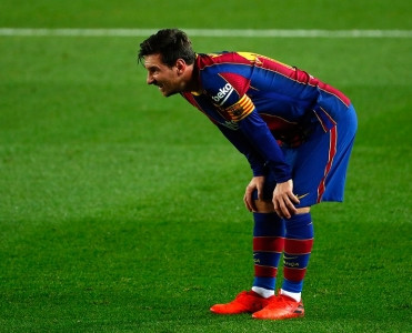 Mançester Siti'dən Messi'yə 10 illik müqavilə