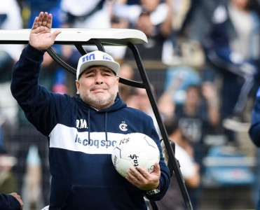 Maradona'nın ölüm səbəbi açıqlandı