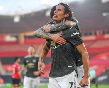 Mançester Yunayted'dən qələbə, Arsenal uduzdu