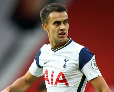 Real Tottenhem'ə satdığı futbolçunu geri alır