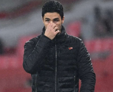 Arsenal'dan Arteta'ya dəstək