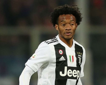 Kuadrado Çin klubuna keçir?